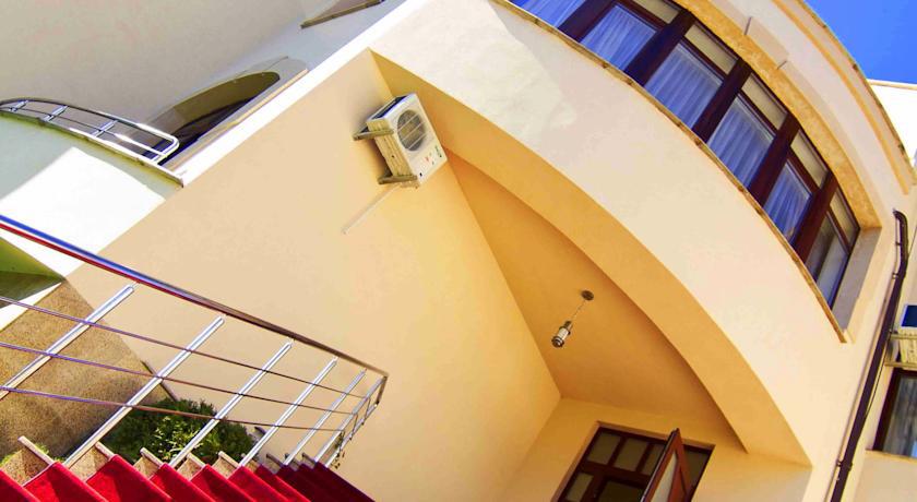Imperial Hotel Kişinev Dış mekan fotoğraf